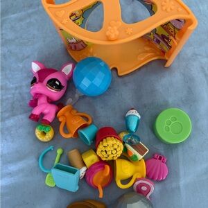 Lps mini sets and figures